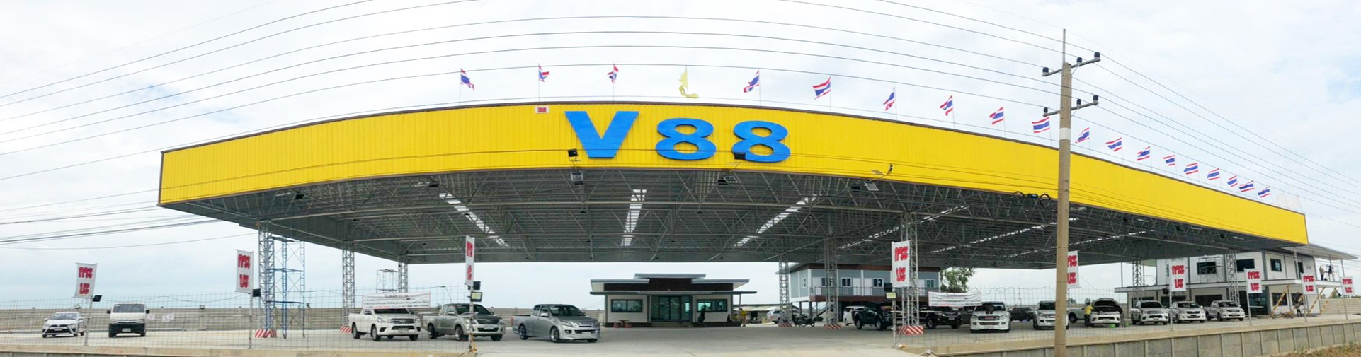 ด้านหน้าเต็นท์รถกระบะเกรด A ที่ี V88 สาขาอยุธยา